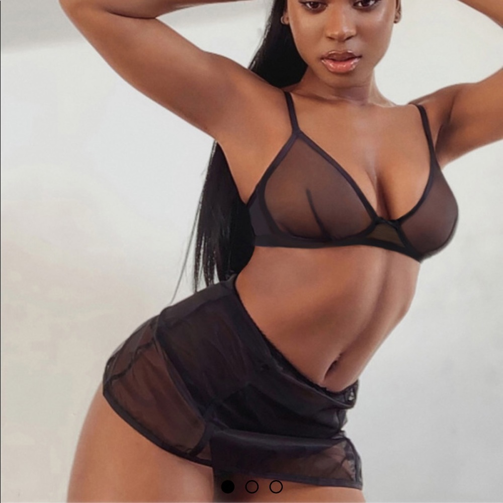 SAVAGE X FENTY Caviar Lingerie Set